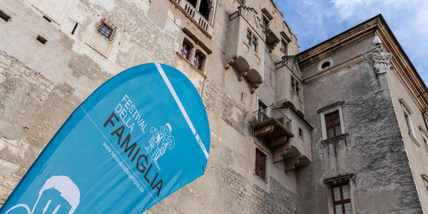 Immagine decorativa per il contenuto Festival della Famiglia: il taglio del nastro al Castello del Buonconsiglio