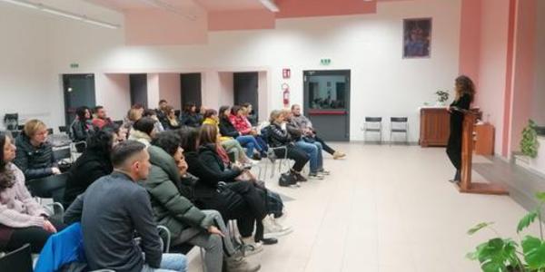 Immagine decorativa per il contenuto Prosegue a Todi la scuola di educazione permanente per genitori