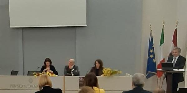 Immagine decorativa per il contenuto Nella Giornata internazionale della donna il Teatro Cuminetti ospita “Se.No.”, una storia vera di cura e rinascita
