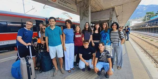 Immagine decorativa per il contenuto Inizia oggi il viaggio per i giovani in Sicilia nei terreni confiscati alla mafia
