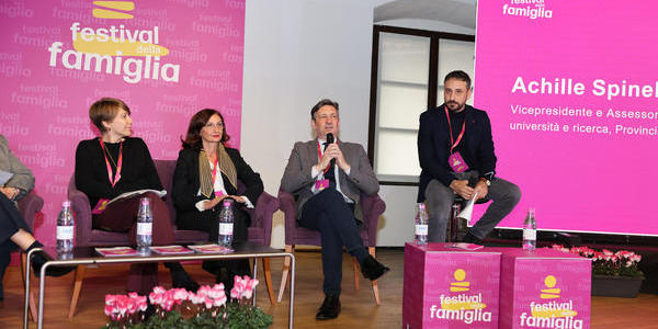 Immagine decorativa per il contenuto Festival famiglia: i padri, protagonisti nella conciliazione famiglia-lavoro