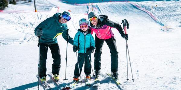 Immagine decorativa per il contenuto Tutti in pista “in famiglia” con Ski family in Trentino