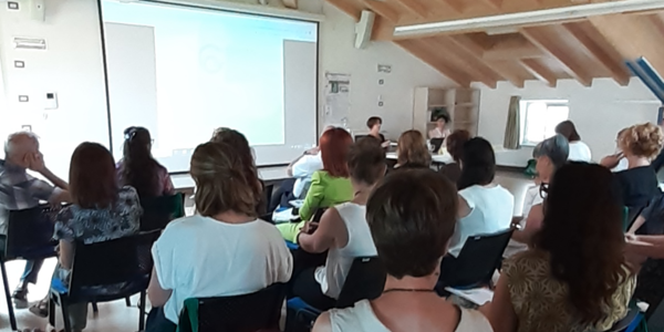 Immagine decorativa per il contenuto 10 anni di Meeting dei Distretti famiglia