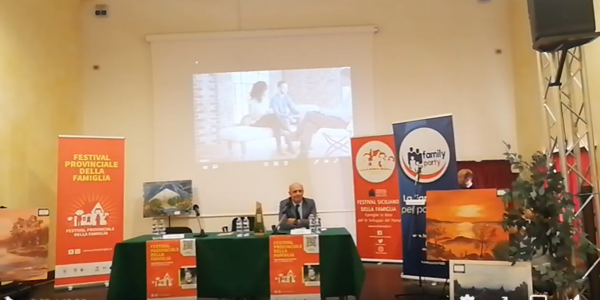Immagine decorativa per il contenuto La famiglia va sostenuta dalla politica: la convention del Network 