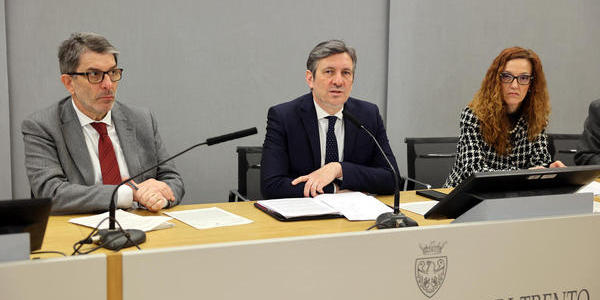 Immagine decorativa per il contenuto Servizi estivi: approvato il bando per finanziare le progettualità innovative 2026. Coinvolti fino a 8000 giovani