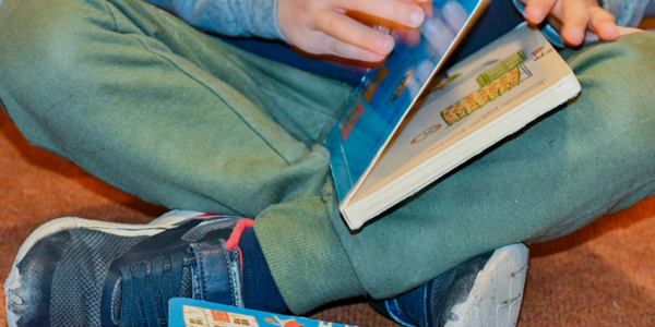 Immagine decorativa per il contenuto Natalità: gli italiani credono poco nel futuro e nella genitorialità