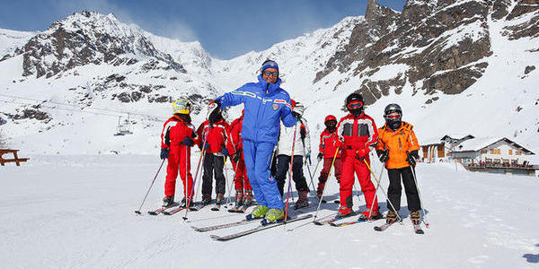 Immagine decorativa per il contenuto Girovagando in Trentino presenta Ski family 
